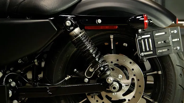 Panduan Memilih Shockbreaker Motor: Kenyamanan, Keamanan, dan Daya Tahan Terjamin